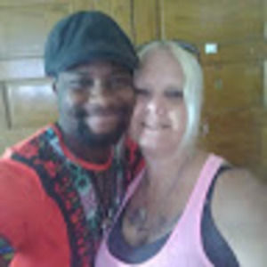 Meet your Posher, Joellen